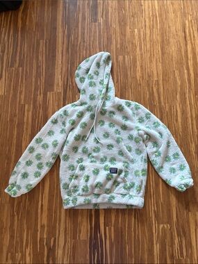 Forever Young MAN Cream Fleece Pullover with Green and Yellow Floral Print